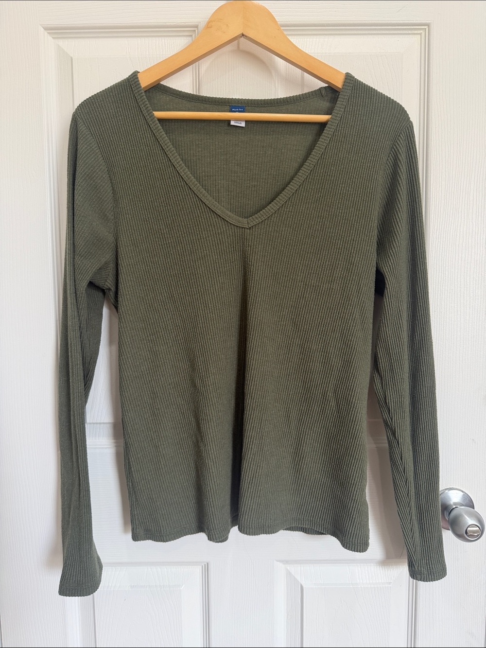 Old Navy Olive Ribbed V-Neck Long-Sleeve Top